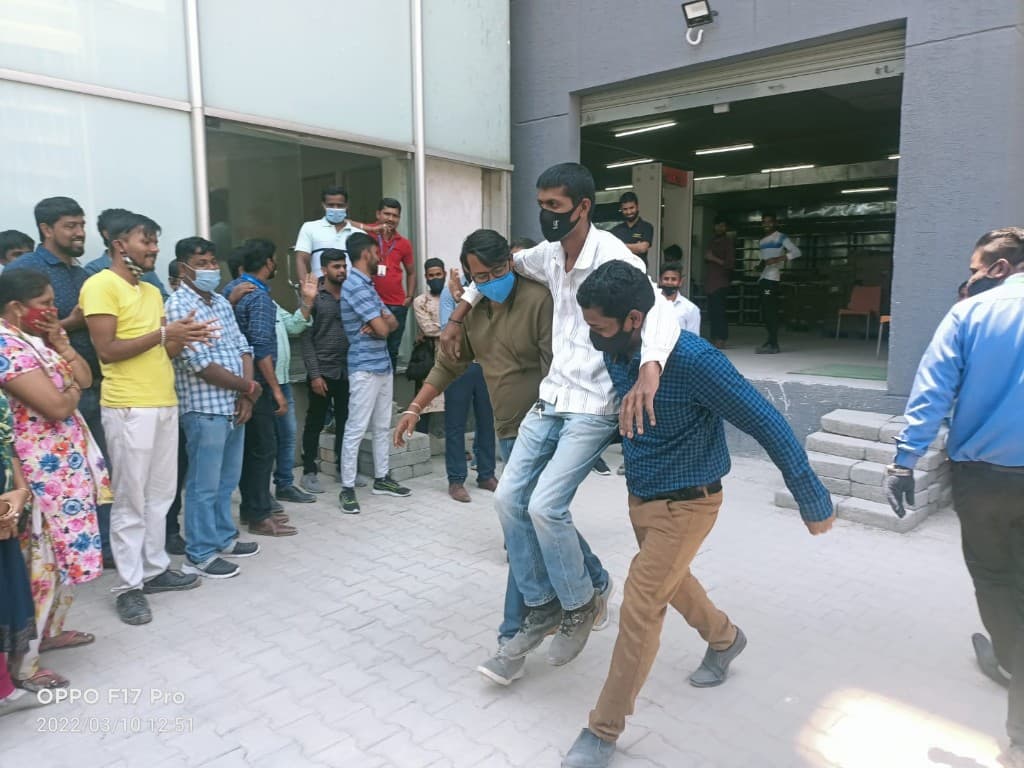 Two-person casualty evacuation