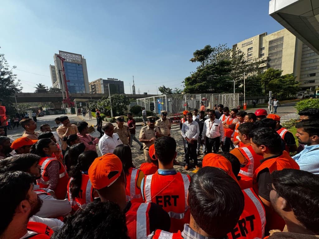 Emergency stage command