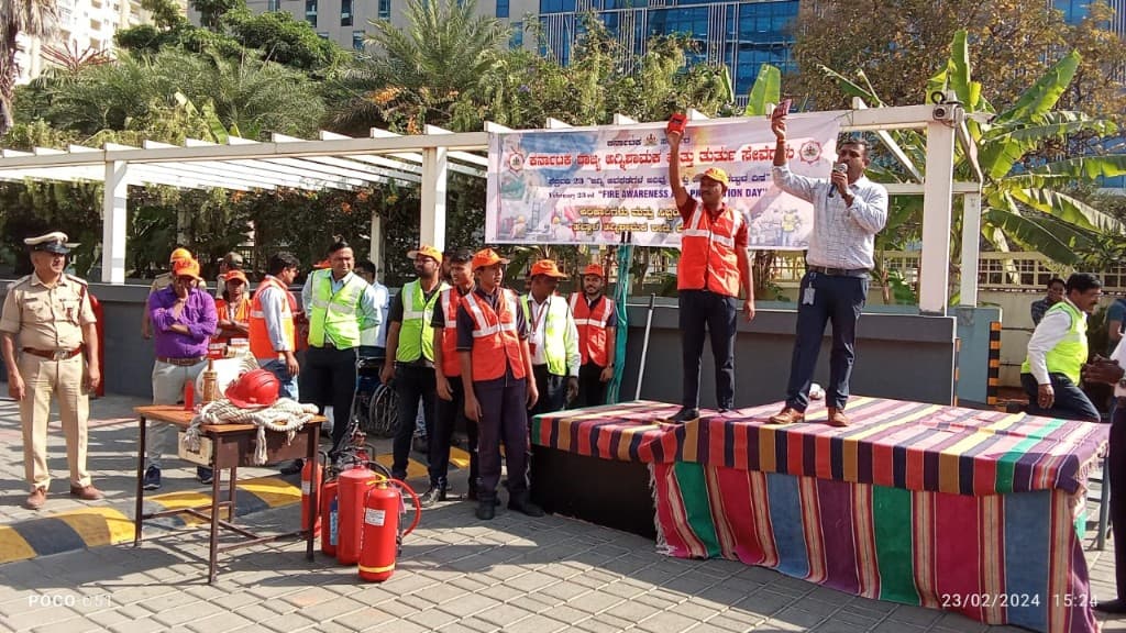 Live demonstration stage briefing